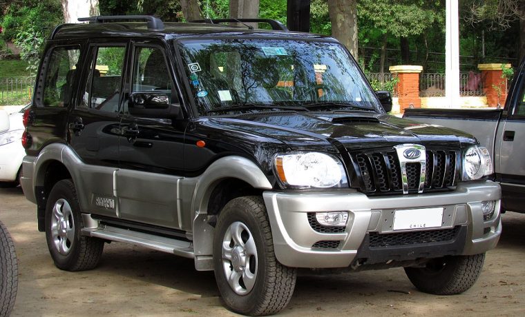 Old Mahindra Scorpio on Self drive in Srinagar Kashmir