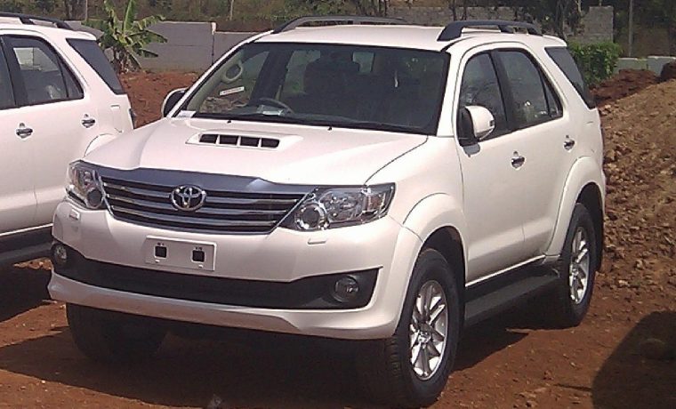 Toyota Fortuner on Self Drive in Srinagar Kashmir