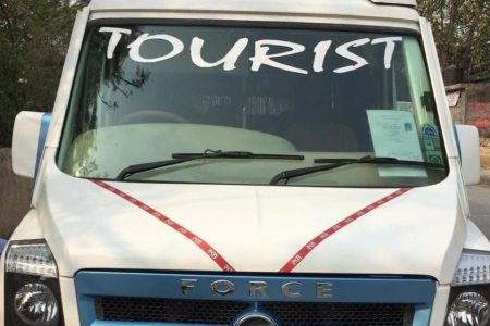 Tempo Traveller 17 Seater taxi in Kashmir