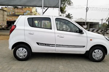 Alto 800 on Self Drive in Srinagar Kashmir