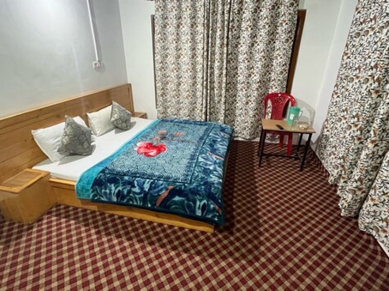 Hotel Jahangir Pahalgam - Budget Hotel in Pahalgam Kashmir