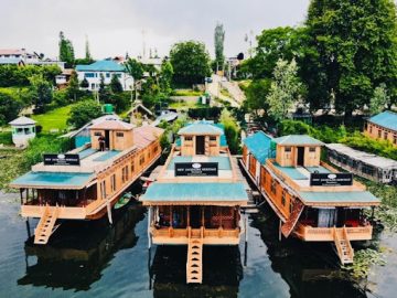 New Jacquline Heritage Houseboat Nigeen Lake Srinagar Kashmir