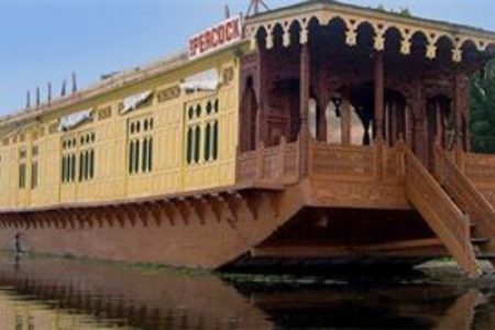 Peacock Houseboat Nigeen Lake Srinagar. Best 3 Star Houseboat in Srinagar