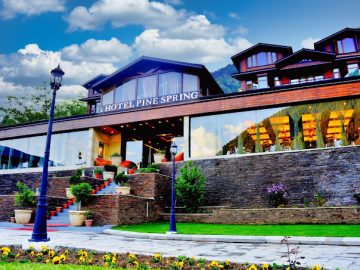 Pine Spring Pahalgam - 4 Star Hotel in Pahalgam Kashmir