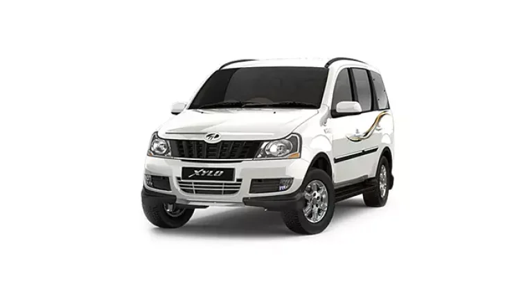 Xylo cab service in kashmir. Book mahindra xylo in srinagar